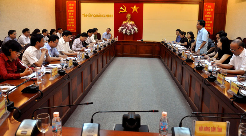 越南祖阵中央委员会选举工作监督代表团视察广宁省选举筹备工作