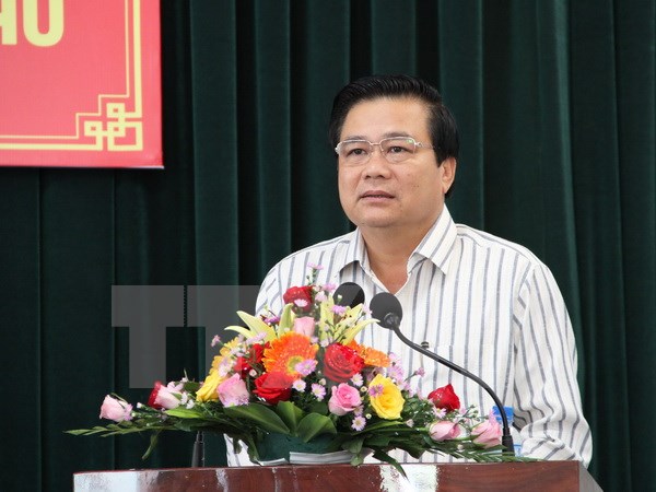 隆安省省委书记范文让当选省人民议会主席