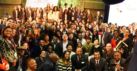 越南八名企业家出席美国全球企业家峰会