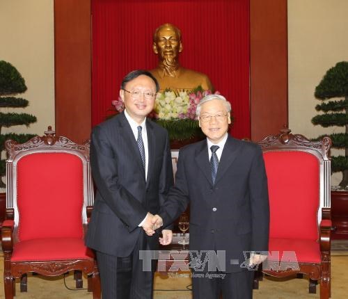 越共中央总书记阮富仲会见中国国务委员杨洁篪