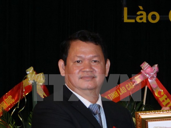 老街省健全省人民议会和人委会的职务