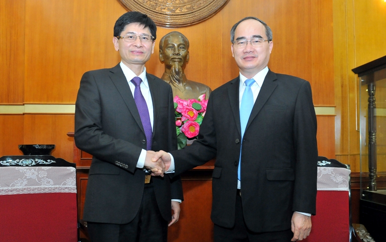 促进越中边境省份的交流与合作