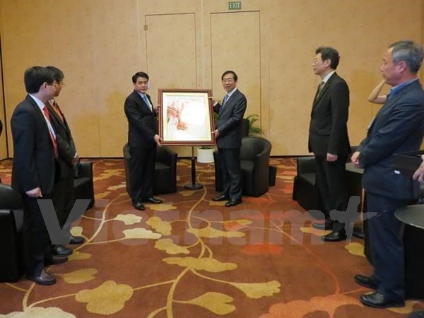 河内与首尔加强多领域合作