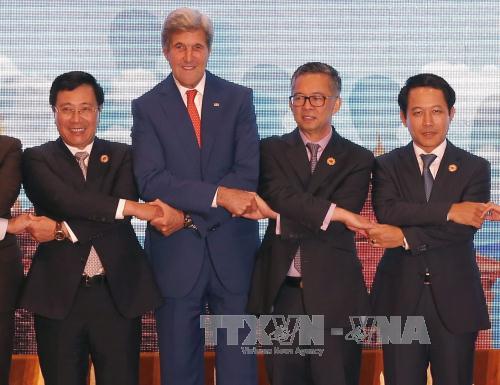 越南政府副总理兼外交部长范平明出席第九届美国与湄公河下游国家外长会议