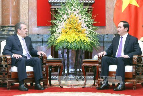 国家主席陈大光会见智利前总统爱德华多