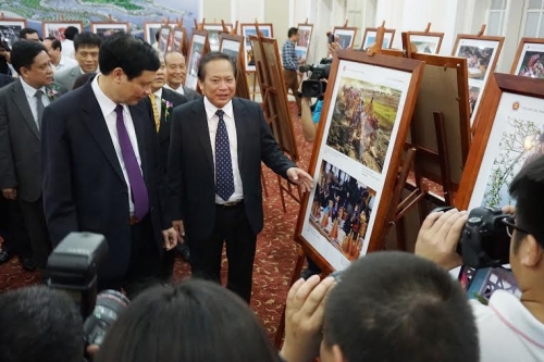 东盟共同体摄影作品暨纪录片展览亮相顺化市