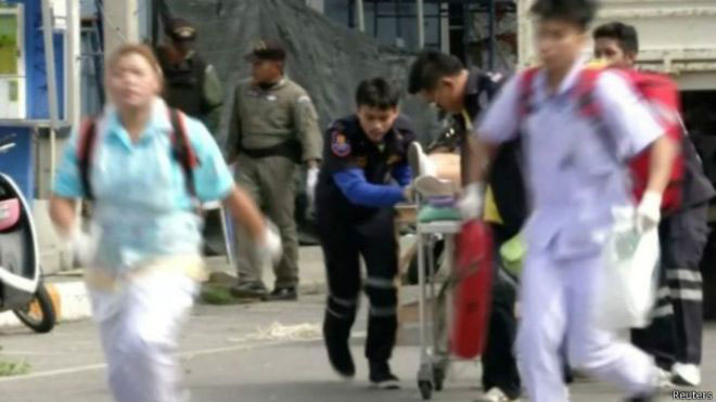 泰国爆炸：多处旅游胜地遭连串炸弹袭击