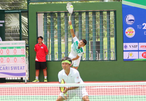 ATP最新选手排名：李黄南下降7位