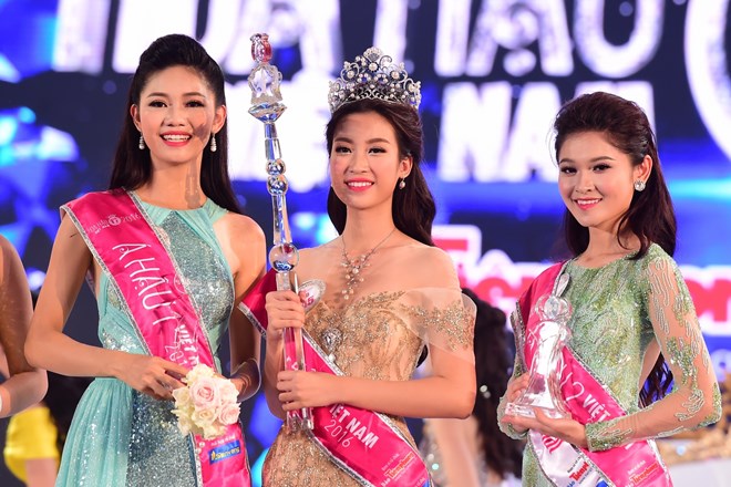2016年越南小姐选美大赛总决赛：杜美玲佳丽摘得桂冠
