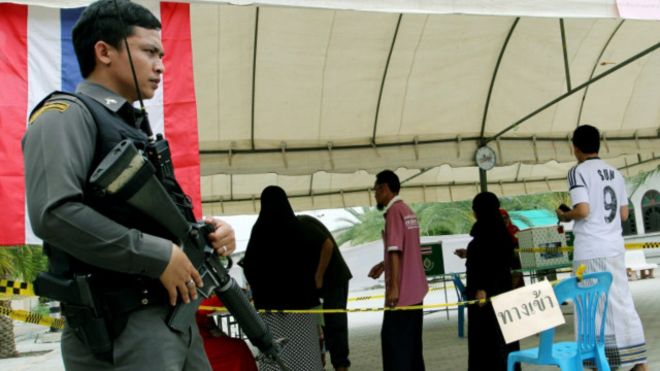 泰国选举委员会正式宣布新宪法草案获得通过