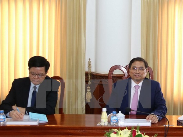 越老两党中央组织部加强合作