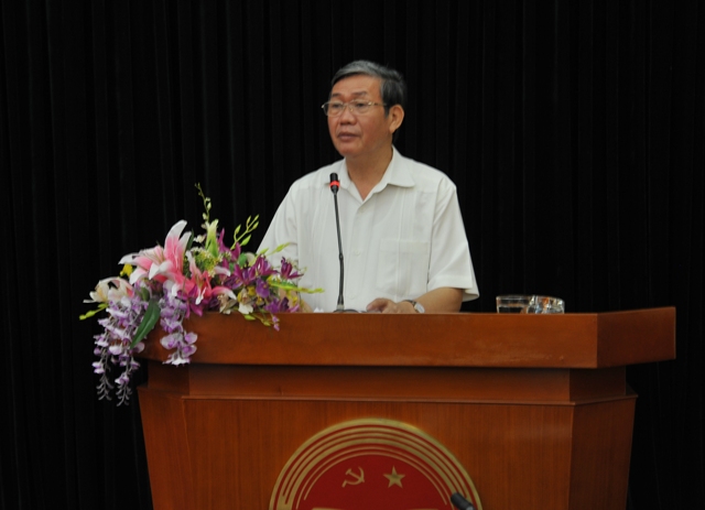 丁世兄同志与胡志明国家政治学院座谈