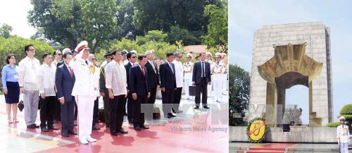 菲律宾总统罗德里戈·杜特尔特圆满结束对越南的正式访问