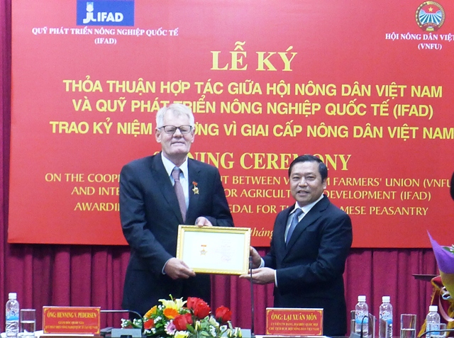 越南农民协会与国际农业发展基金签署合作协议