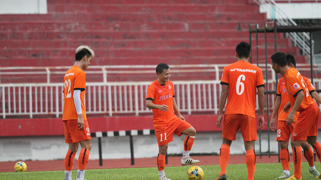 2016年AFF Suzuki Cup热身赛：越南男足队战平韩国全州大学队