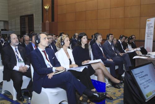 越南和西班牙在交通领域充满合作商机