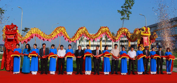 中国香港公司在永福省投建的服装厂正式竣工
