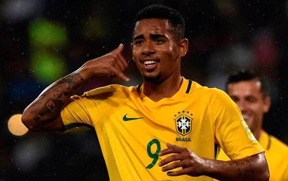 世预： 巴西2-0登榜首