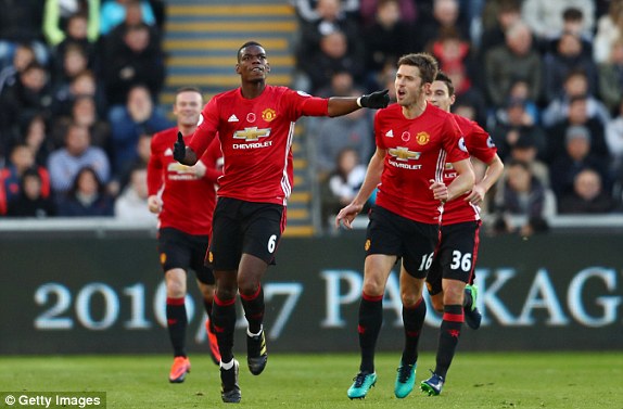 英超： 曼联3-1近5轮首胜