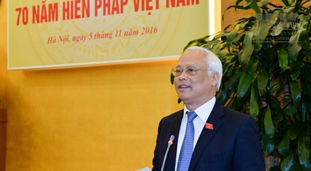 越南宪法实施70周年学术研讨会在河内举行