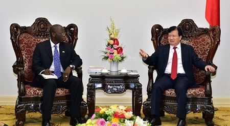 政府副总理郑廷勇会见世行驻越南首席代表