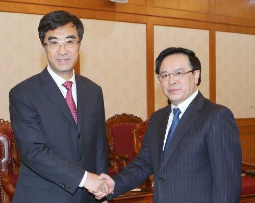 越共中央对外部部长黄平君会见中国共青团中央代表团