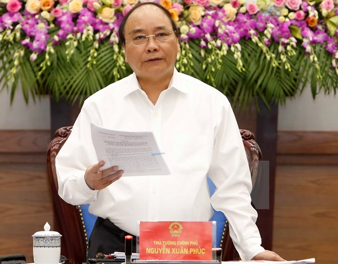 任命政府总理两位助理和机动警察司令