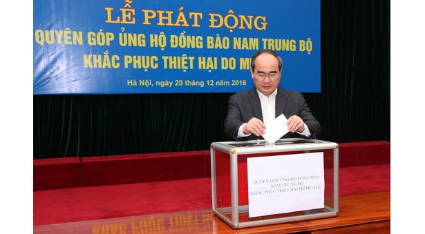 阮善仁同志呼吁全国各地携手帮助南中部和西原地区灾民