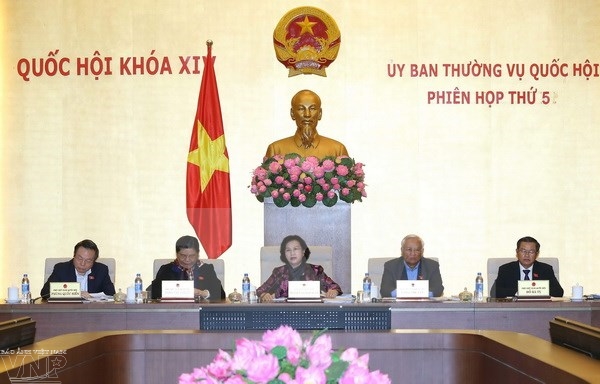 越南第十四届国会常务委员会第五次会议落下帷幕