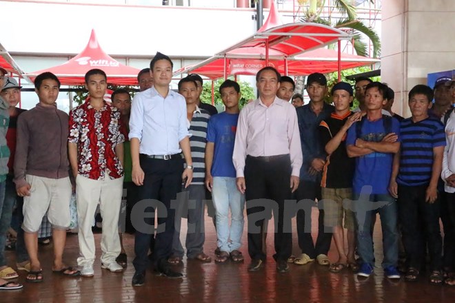 印尼将57名越南渔民释放回国