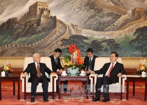 越共中央总书记阮富仲会见中国全国人大常委会委员长张德江