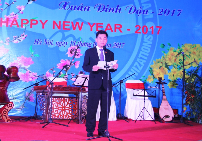 2017丁酉年春节外国驻越代表机构代表见面会在河内市举行