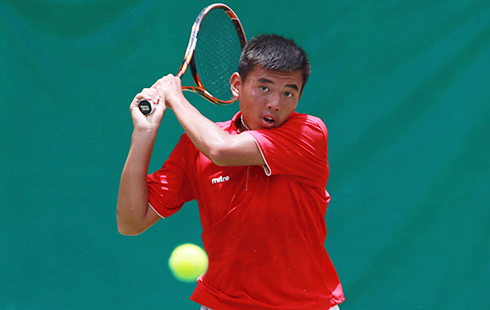 ATP单打世界排名：李黄南上升7位