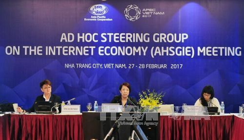 APEC 2017 APEC 2017第一次高官会及相关会议圆满完成第十天议程