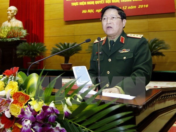 越南国防部部长吴春历对泰国进行正式访问