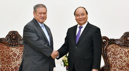 政府总理阮春福会见文莱外交与贸易部第二部长