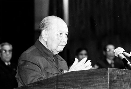 发行关于已故越共中央总书记长征的书籍