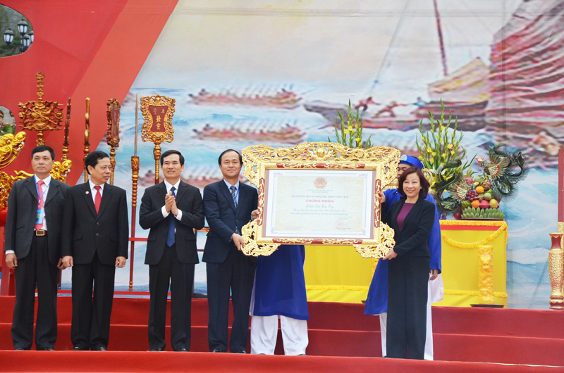 翁门祠庙会荣获国家级非物质文化遗产证书