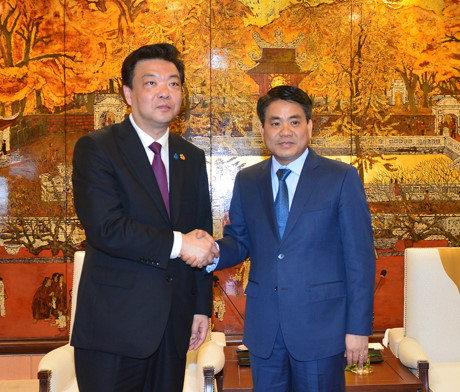 河内市领导会见中国北京市政协代表团