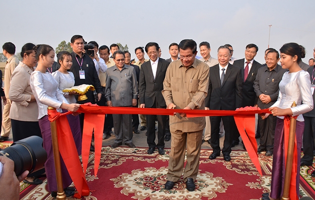 金边—河内友谊大道竣工