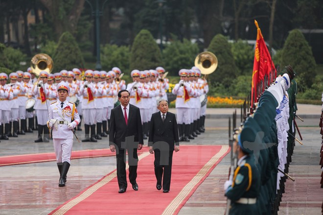 国家主席陈大光会见日本天皇明仁和皇后美智子
