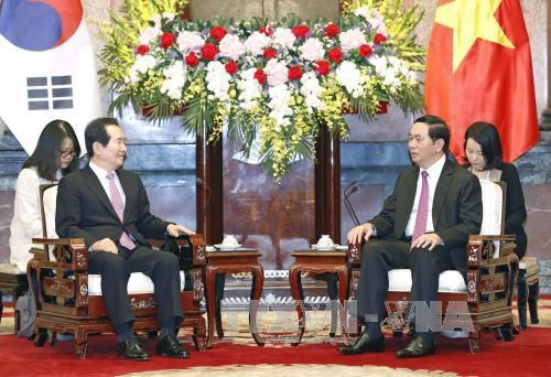 国家主席陈大光会见韩国国会议长丁世均