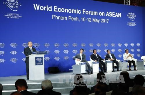 政府总理阮春福出席2017年WEF东盟峰会各项活动并发表讲话