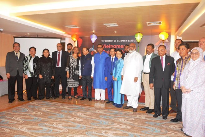 在孟加拉国介绍越南美食文化精华