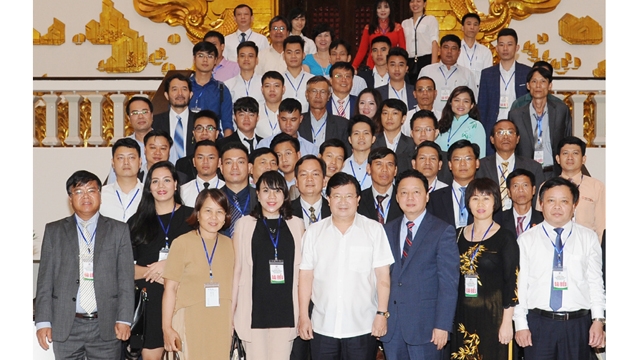 政府一直与企业携手共促可持续绿色经济发展