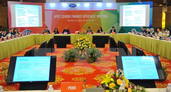 2017 APEC财政高官会在宁平省开幕