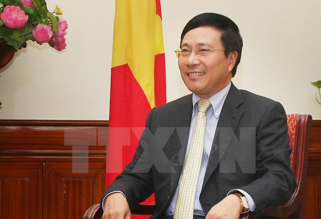 越南政府副总理兼外交部长范平明访问日本