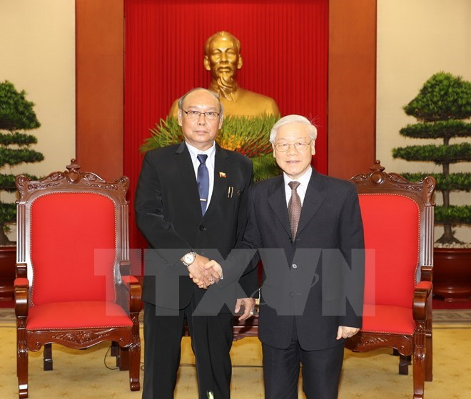 越南领导人会见缅甸联邦议会议长曼温凯丹