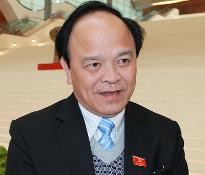 原平定省省委书记因违纪受警告处分