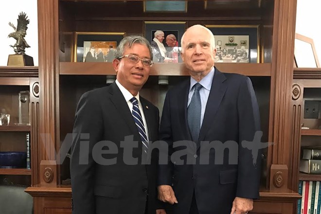 美国议员希望促进与越南和东盟的关系
